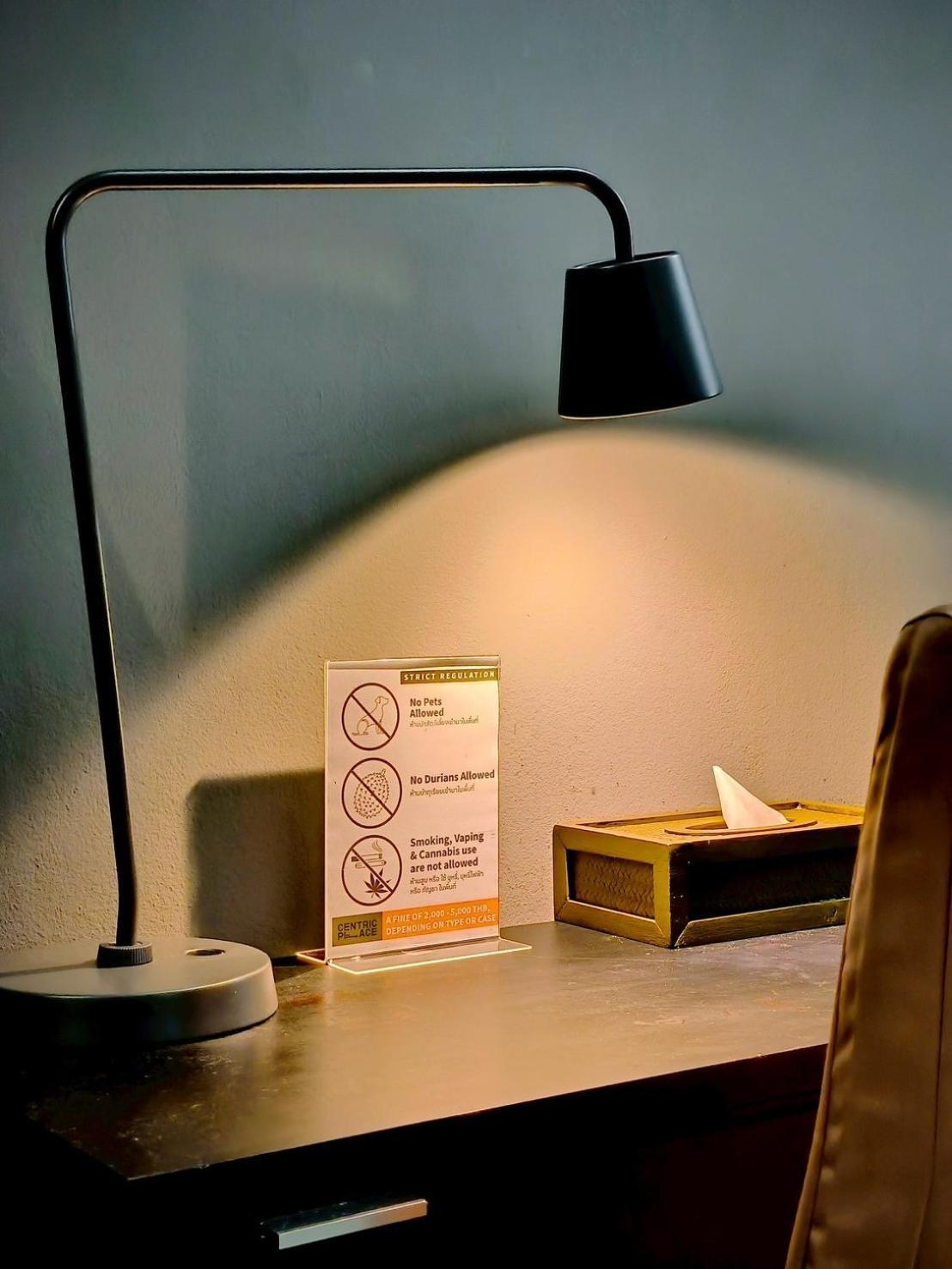 Centric Place Hotel Bangkok Eksteriør billede